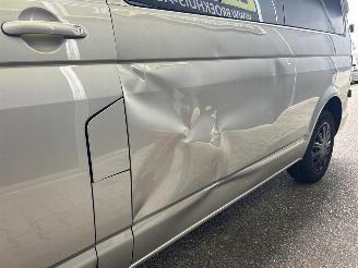 Volkswagen Transporter 2.0 TDI L2H1 BM DC Comfortline picture 9