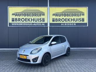 Uttjänta bilar auto Renault Twingo Twingo II (CN), Hatchback 3-drs, 2007 / 2014 1.2 16V 2011/1