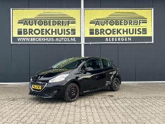  Peugeot 208 1.0 VTi Access 2014/11
