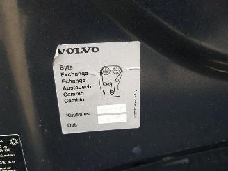 Volvo V-60 2.4 D6 AWD Plug-In Hybrid Summum picture 31