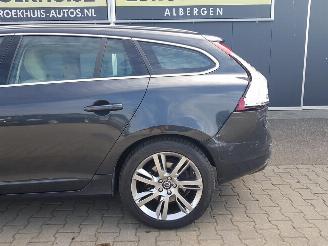 Volvo V-60 2.4 D6 AWD Plug-In Hybrid Summum picture 9