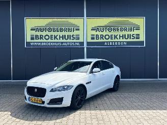 Schadeauto Jaguar XF 2.0d Portfolio 2017/7