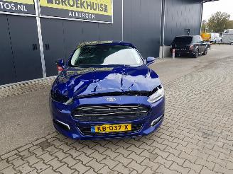 Ford Mondeo 1.5 TDCi Titanium picture 3