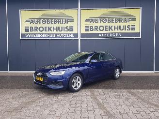 Unfallwagen Audi A4 Limousine 35 TFSI Pro Line 2023/1