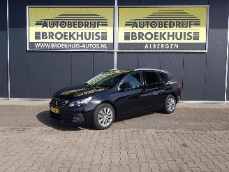 Unfallwagen Peugeot 308 SW 1.6 BlueHDI Blue Lease Premium Automatic 2018/1