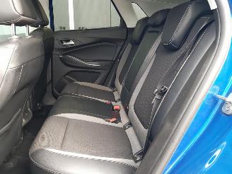 Opel Grandland X 1.6 CDTi Business Executive picture 18