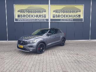 uszkodzony samochody osobowe Volkswagen T-Roc 2.0 TSI 4Motion Sport 2017/10