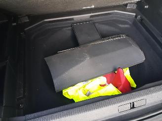 Peugeot 3008 1.2 PureTech Première picture 24
