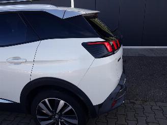 Peugeot 3008 1.2 PureTech Première picture 13