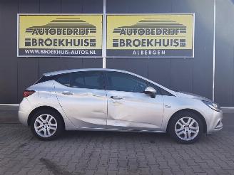 Opel Astra 1.0 Edition picture 4