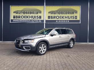 skadebil auto Volvo Xc-70 2.4 D5 Summum 2010/6