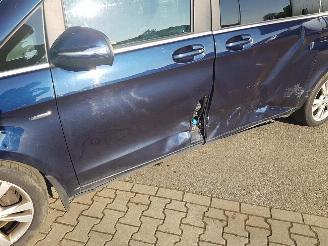 Mercedes V-klasse 250d Lang Avantgarde Edition picture 10