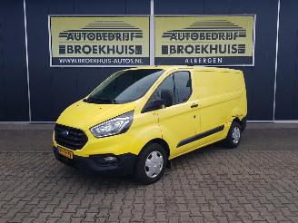 uszkodzony samochody ciężarowe Ford Transit Custom 280 2.0 TDCI L1H1 Trend 2019/6