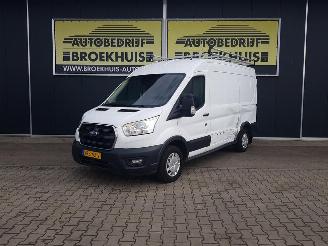 krockskadad bil bedrijf Ford Transit 310 2.0 TDCI L2H2 Trend 2022/9