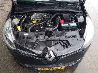 Renault Clio Estate 0.9 TCe Limited picture 12