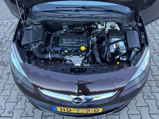 Opel Astra Astra J (PC6/PD6/PE6/PF6), Hatchback 5-drs, 2009 / 2015 1.4 Turbo 16V ecoFLEX 140 picture 10