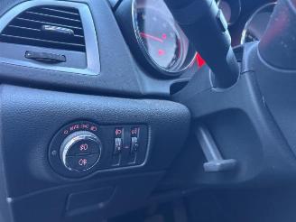 Opel Astra Astra J (PC6/PD6/PE6/PF6), Hatchback 5-drs, 2009 / 2015 1.4 Turbo 16V ecoFLEX 140 picture 17