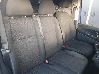 Mercedes Vito 114 CDI Lang picture 14