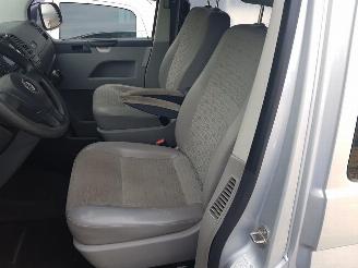 Volkswagen Transporter 2.0 TDI L2H1 DC Comfortline picture 11