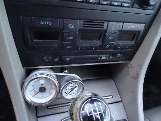 Audi A4 Avant 2.5 TDi picture 6