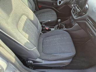 Ford Fiesta 1.1 Ti VCT picture 10