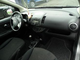 Nissan Note 1.4 16v picture 5