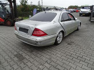 Vrakbiler auto Mercedes S-klasse 320 CDi Lang 2000/1