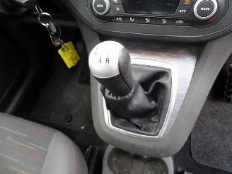Ford C-Max 1.6 16v picture 7