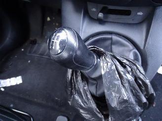 Mazda 2 1.3 16v picture 7