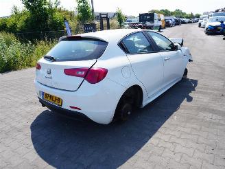 Uttjänta bilar auto Alfa Romeo Giulietta 1.6 JTDm 2011/6