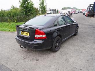 Volvo S-40 1.8 16v picture 1