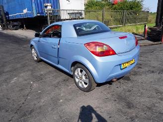 Opel Tigra 1.4 16v picture 2