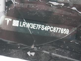 Tesla Model 3  picture 6