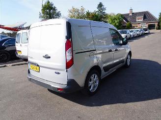 krockskadad bil bedrijf Ford Transit Connect 1.5 TDCi 2016/3