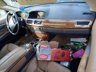 BMW 7-serie 735i picture 5