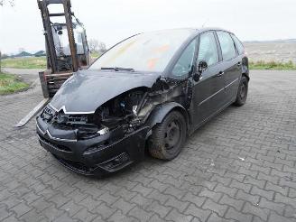 Citroën C4 PICASSO 2.0 HDIF picture 3