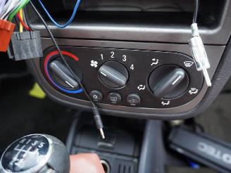 Opel Tigra Twin Top 1.4 16v picture 6