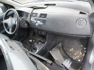 Suzuki Swift 1.3 picture 5