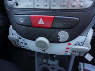 Toyota Aygo 1.0 12v picture 6