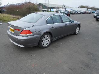 Sloopauto BMW 7-serie 735i 2002/6