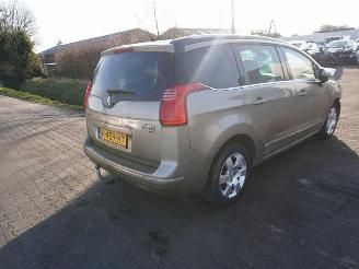 Auto da rottamare Peugeot 5008 1.6 HDiF 2012/1
