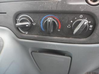 Ford Transit 280S 2.2 TDCi picture 10