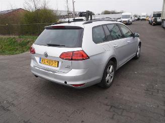 Salvage car Volkswagen Golf variant 1.6 TDi 2014/3