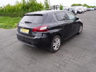 Vrakbiler auto Peugeot 308 1.6 HDi 2015/6