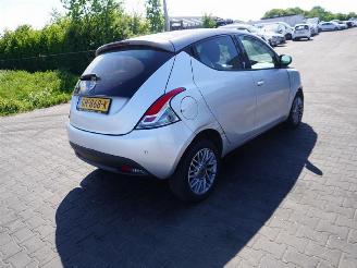 Sloopauto Lancia Ypsilon 0.9 TwinAir 2011/12