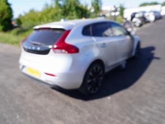 Sloopauto Volvo V-40 D2 2013/11