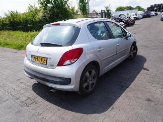 Uttjänta bilar auto Peugeot 207 1.6 16v 2010/4