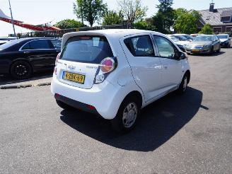 damaged passenger cars Chevrolet Spark 1.0 16v 2010/6