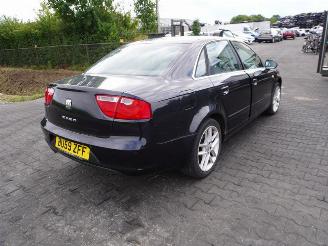 Coche siniestrado Seat Exeo 2.0 TDi 2009/1