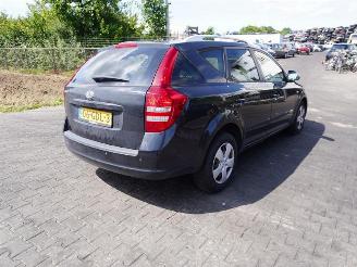 Sloopauto Kia Cee d Sporty Wagon 1.4 2008/5